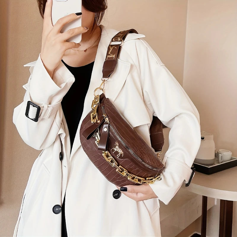 The Elara Crossbody — Minimal. Modern. Effortlessly You.