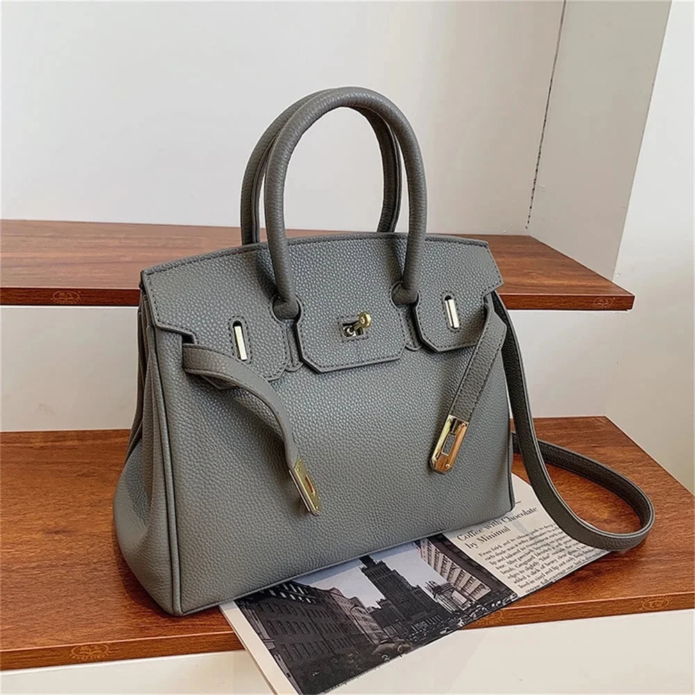 The Viera Bag — Where Function Meets Fashion.