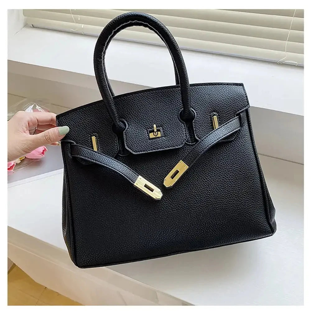 The Viera Bag — Where Function Meets Fashion.