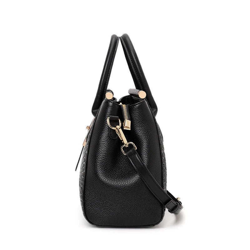 The Clarity Tote – Timeless Elegance in Genuine Leather