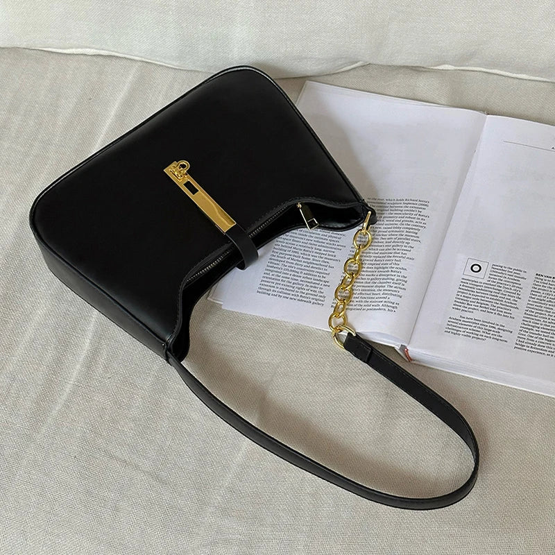 The Elara Slim Crossbody — Elegant. Minimalist. Versatile.