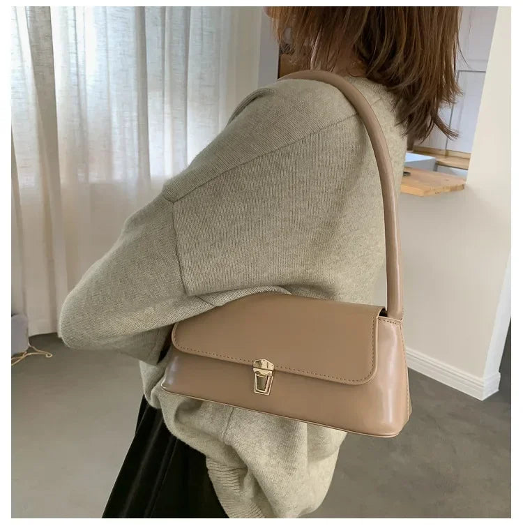 The Solaya Bag — Effortless Form. Everyday Elevation.