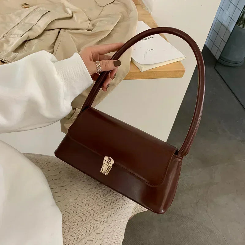 The Solaya Bag — Effortless Form. Everyday Elevation.