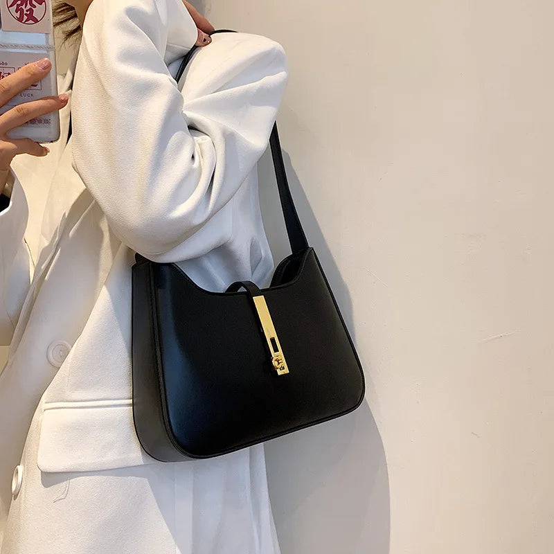 The Elara Slim Crossbody — Elegant. Minimalist. Versatile.