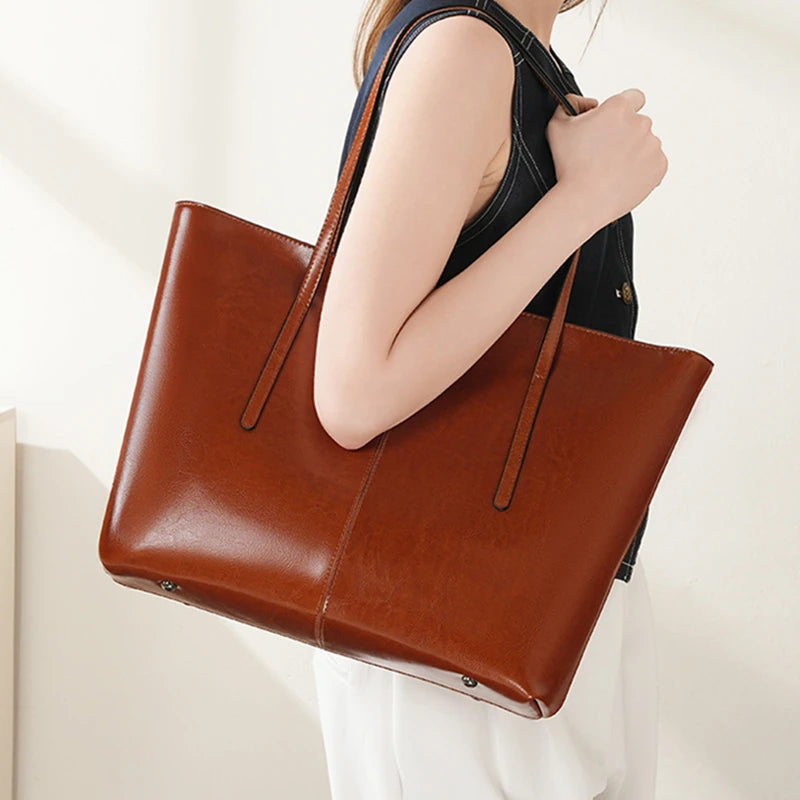 The Andara Tote — Grounded Luxury. Made to Carry More.