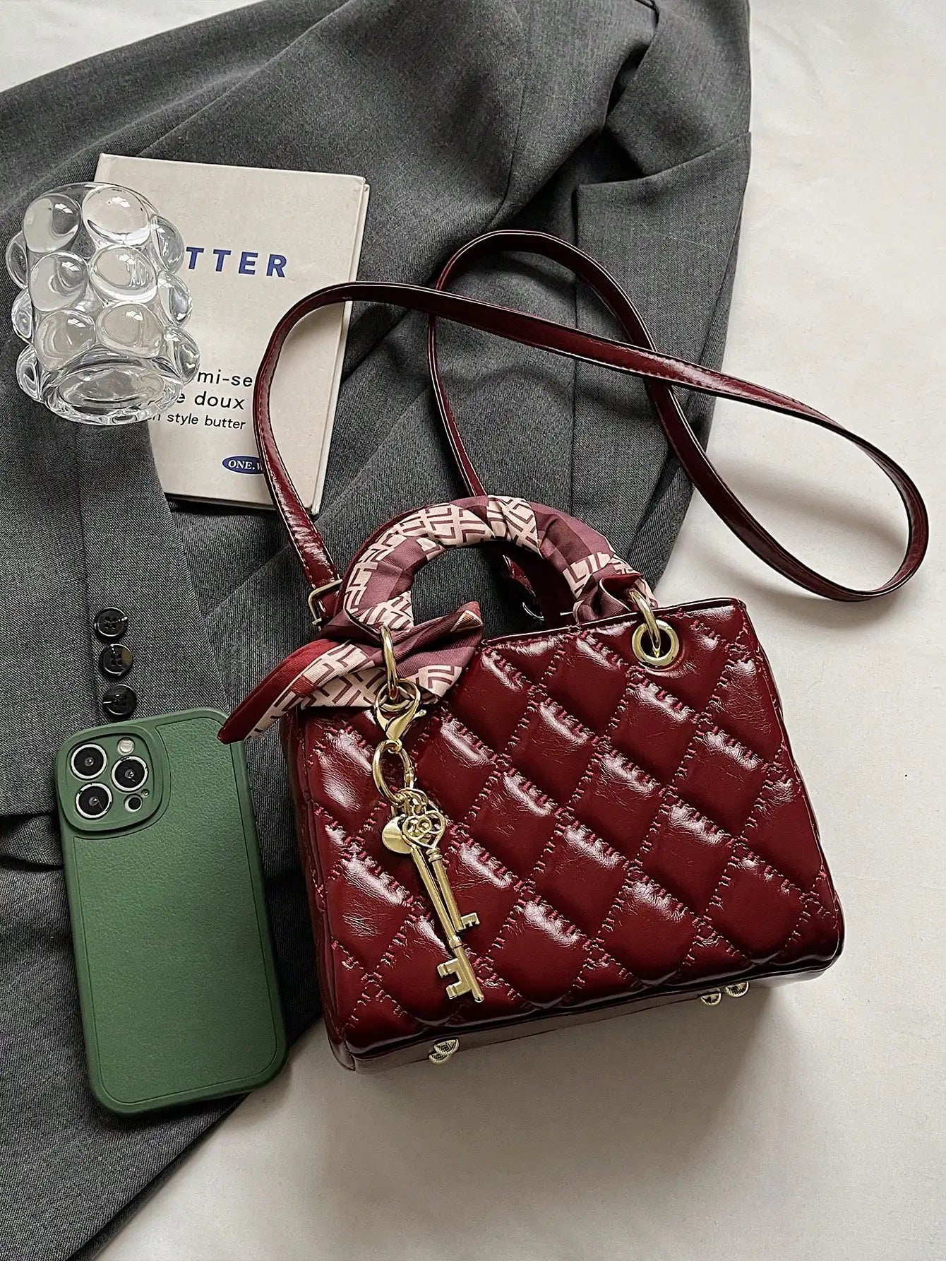The Legacy Tote — Timeless. Elegant. Effortlessly Chic.