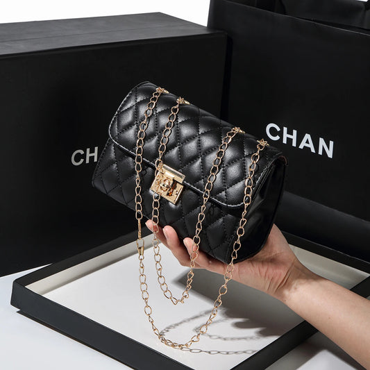 The Madison Date Night Bag — Chic, Compact, Chain-Ready.