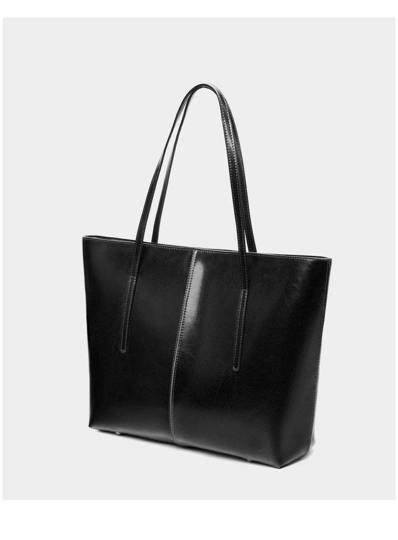 The Andara Tote — Grounded Luxury. Made to Carry More.