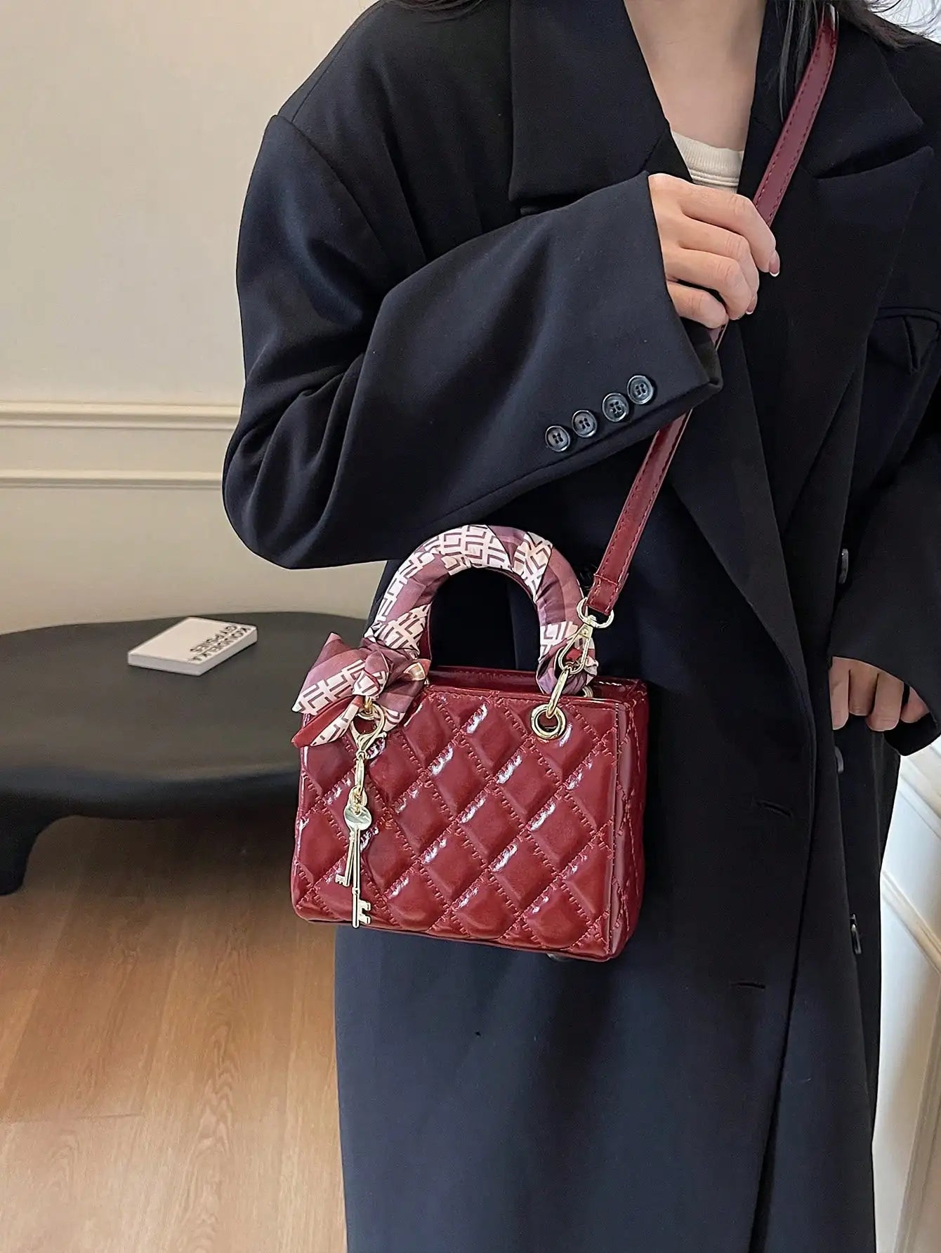 The Legacy Tote — Timeless. Elegant. Effortlessly Chic.