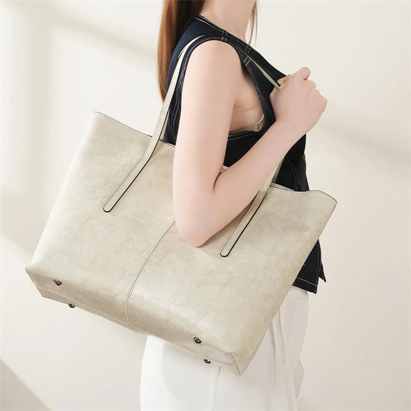 The Andara Tote — Grounded Luxury. Made to Carry More.