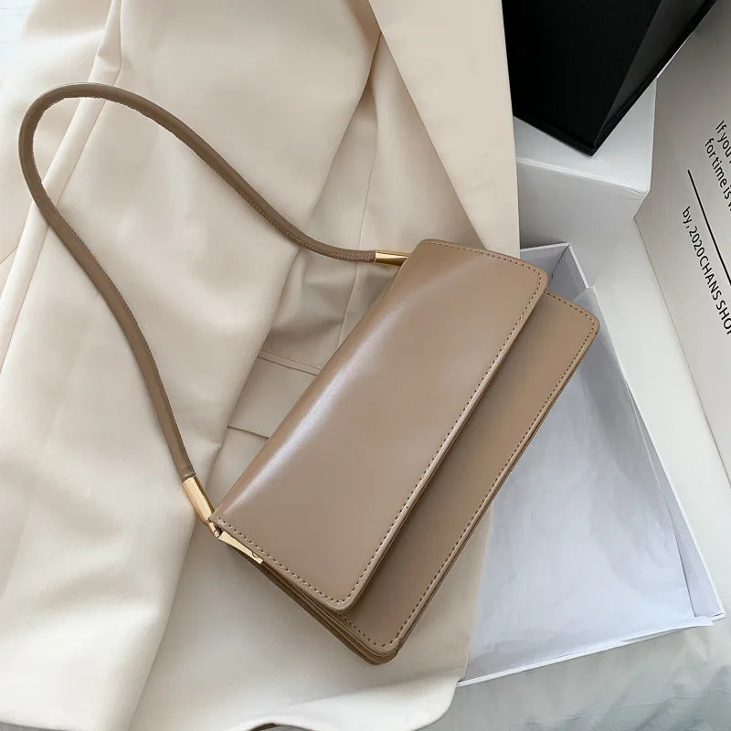 The Solaya Bag — Effortless Form. Everyday Elevation.