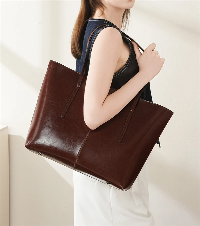 The Andara Tote — Grounded Luxury. Made to Carry More.