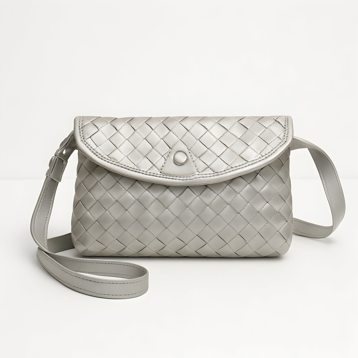 The Letizia Bag — Woven. Weightless. Wonderfully Viral.